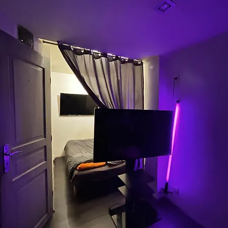 Appartement Charmant Studio A Centre Cannes
